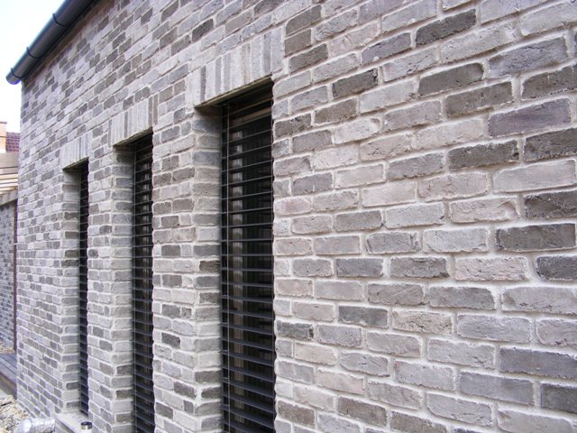 sz�rke t�gla v�gott