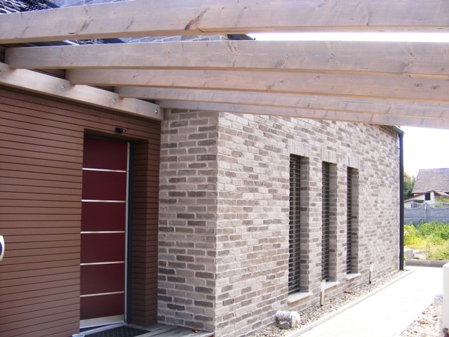 sz�rke t�glaburkolat 