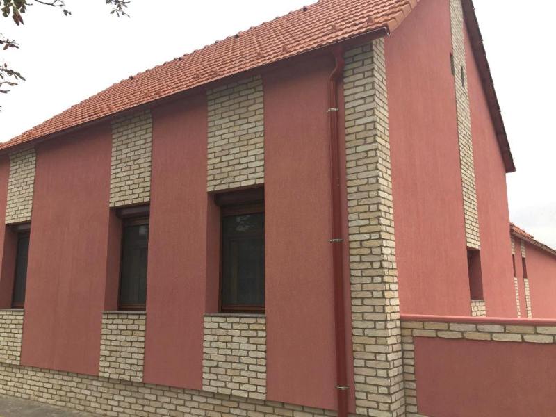 rusztikus k�ls� szeletelt t�gla b�zs kr�m