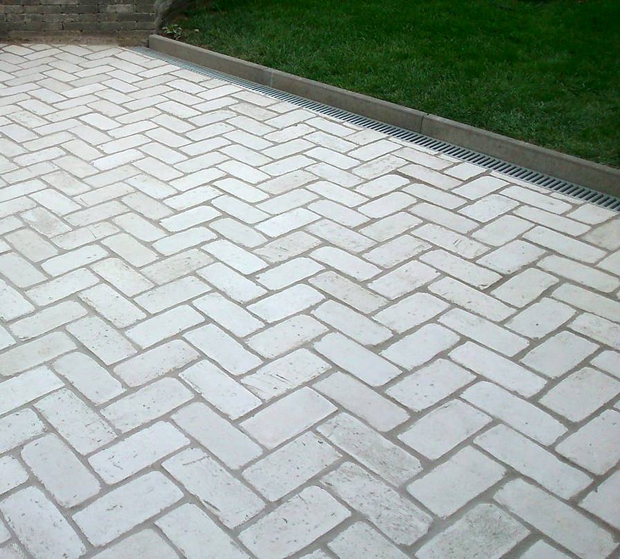 feh�r j�r�lap t�gla j�rda