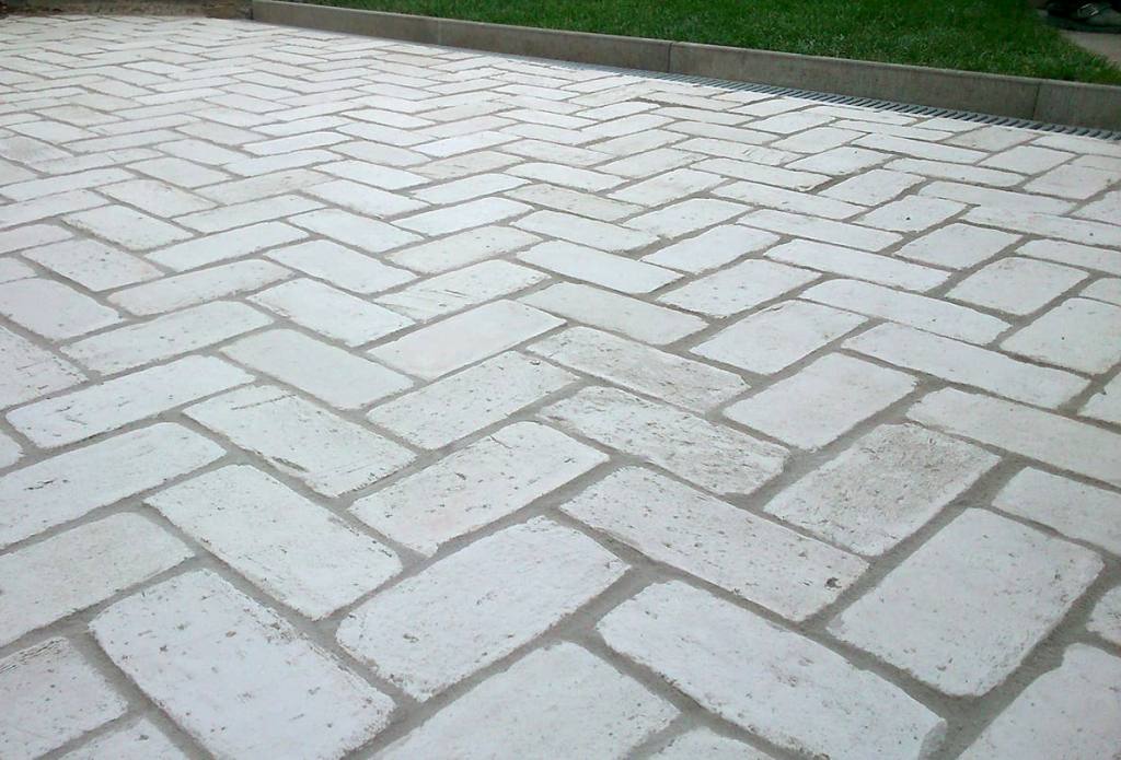 rusztikus j�r�lap t�gla feh�r