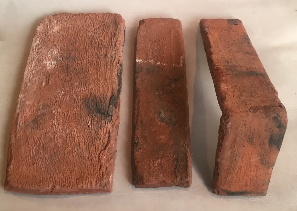 rusztikus sarokelem j�r�lap