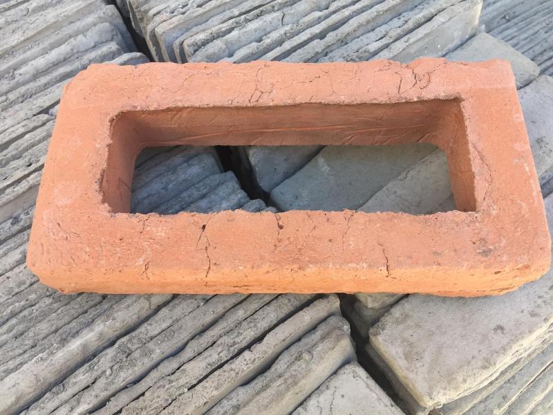 rusztikus zsaluk� t�gla bontott t�gla