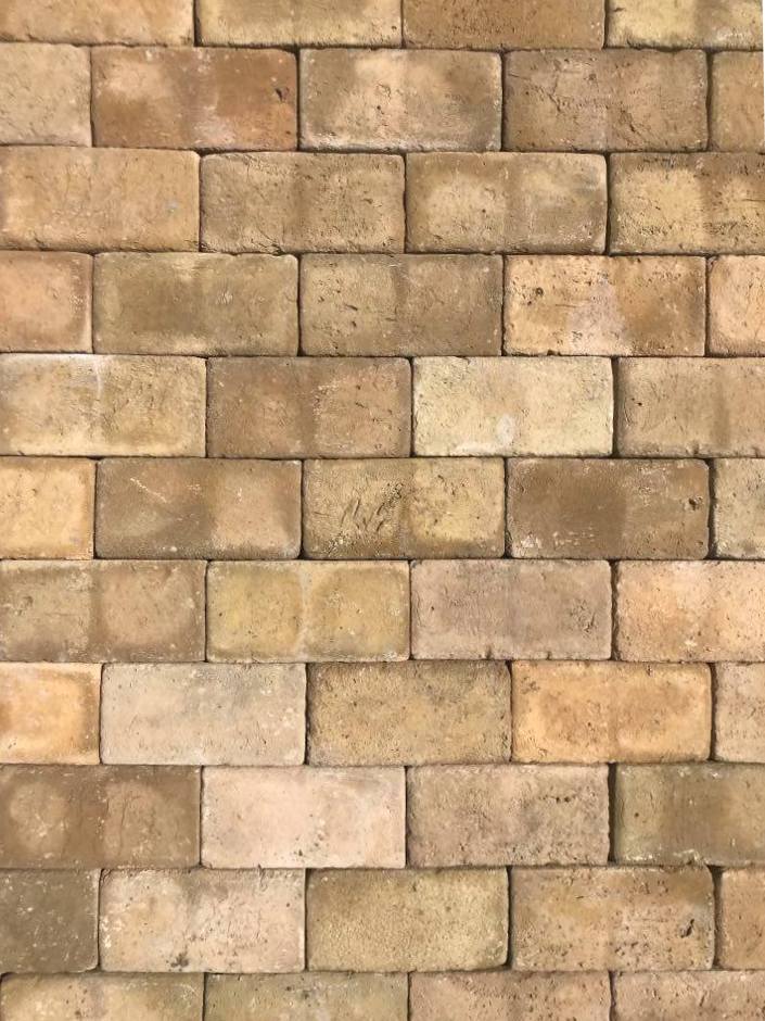 s�rga t�rburkolat t�gla